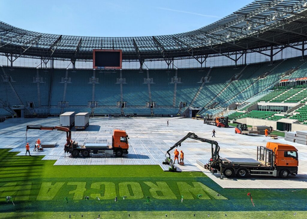 Wroclaw-Tarczynski-Arena-2